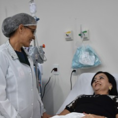 Com 576 pacientes cadastrados atualmente, o servi&ccedil;o &eacute; refer&ecirc;ncia estadual na administra&ccedil;&atilde;o de medicamentos de alta complexidade - Foto: Luciana Barros