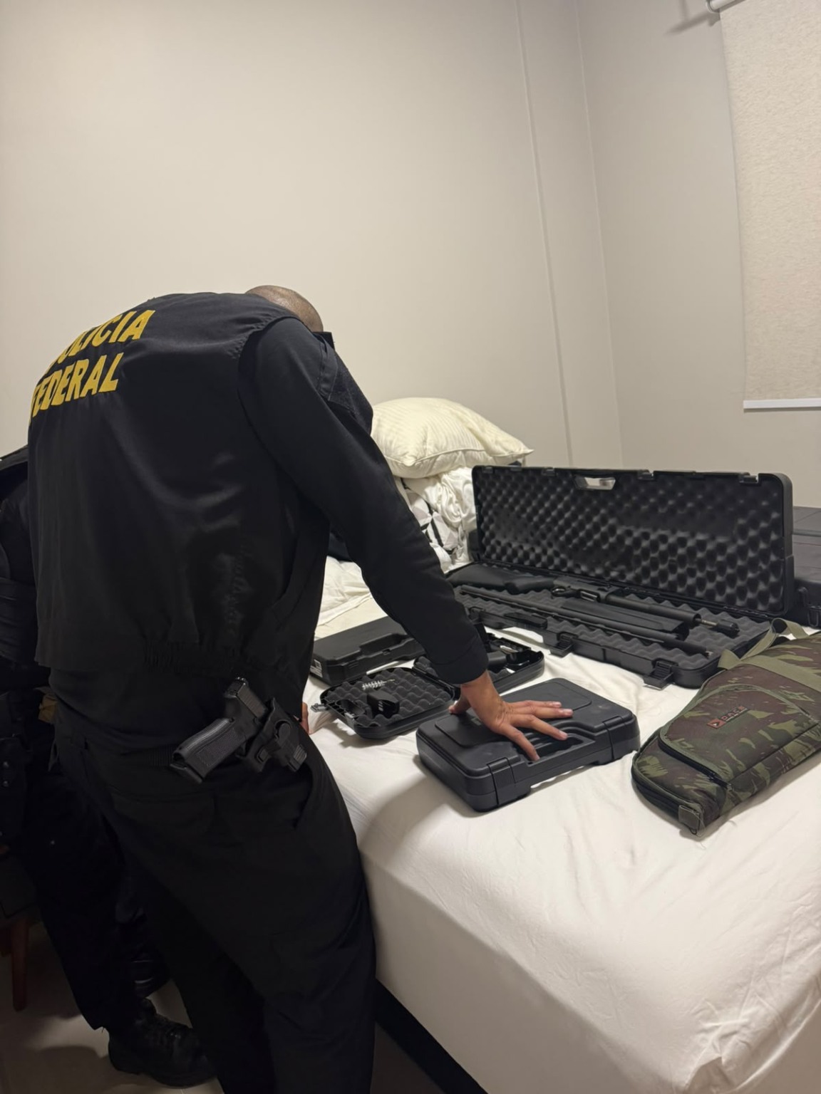 Polícia Federal cumpriu três mandados de busca e apreensão em Palmas durante a Operação Terra Falsa - Foto: Polícia Federal Polícia Federal cumpriu três mandados de busca e apreensão em Palmas durante a Operação Terra Falsa - Foto: Polícia Federal