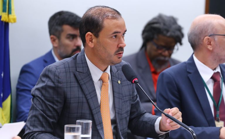 Vicentinho Júnior ultrapassa R$ 73 milhões em recursos viabilizados para o Tocantins em 2026 Vicentinho Júnior ultrapassa R$ 73 milhões em recursos viabilizados para o Tocantins em 2026