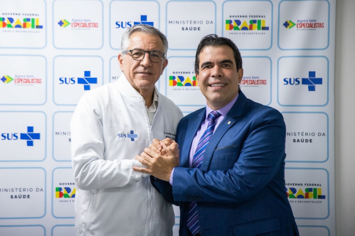 Ricardo Ayres garante R$ 7,4 milhões para saúde no Tocantins, incluindo tomógrafo para o HGP Ricardo Ayres garante R$ 7,4 milhões para saúde no Tocantins, incluindo tomógrafo para o HGP
