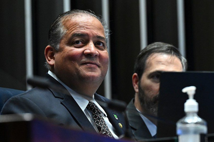 O senador que projetou o Tocantins no centro das decisões do país