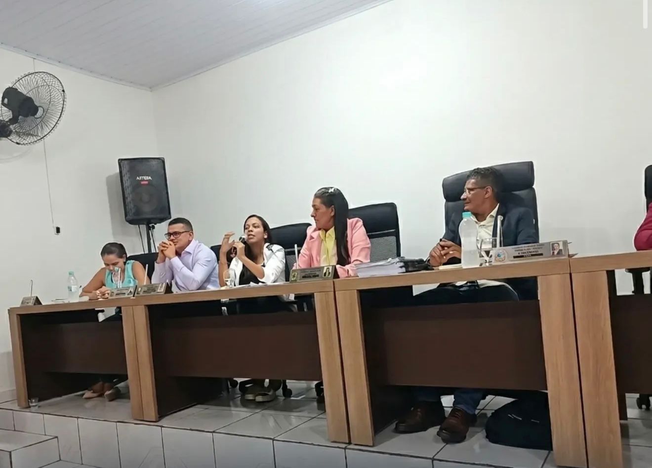 Câmara de Praia Norte abre processo contra prefeita afastada Bruna