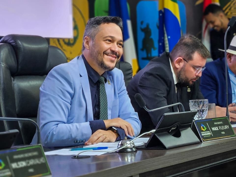 Max Fleury é reeleito por unanimidade presidente da Câmara de Araguaína Max Fleury é reeleito por unanimidade presidente da Câmara de Araguaína