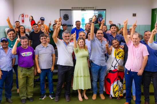 Caravana de Vicentinho e Amélio recebe apoios de vereadores no Meio Norte do TO: “Não quero apagar a história de ninguém, mas quero construir a nossa”