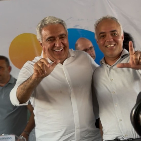 Clima político: Laurez e ministro de Lula mostram entrosamento em evento em Porto; Paulo Mourão também participa