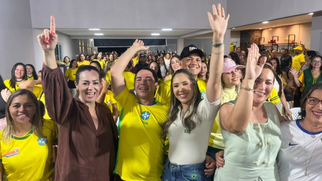 Esposa de Vicentinho mobiliza mulheres do Bico em caravana e defende protagonismo feminino: Cínthia também participa
