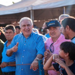 Laurez Moreira &eacute; homenageado na tradicional Corrida de Argola de Figueir&oacute;polis