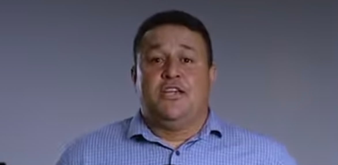 Sul do TO: Em pronunciamento, prefeito Tetin explica cancelamento de recursos para a Agrosoja e cita exigências da legislação eleitoral Sul do TO: Em pronunciamento, prefeito Tetin explica cancelamento de recursos para a Agrosoja e cita exigências da legislação eleitoral