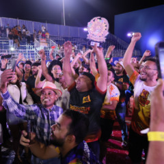 Comemora&ccedil;&atilde;o da campe&atilde; da noite, que apresentou uma caravana no caminh&atilde;o 'Estrada do Sol e Alegria' - Cr&eacute;dito da foto: Divulga&ccedil;&atilde;o/FCP