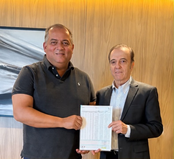 Senador Eduardo Gomes se reúne com presidente do Hospital de Amor para discutir avanço das obras em Palmas