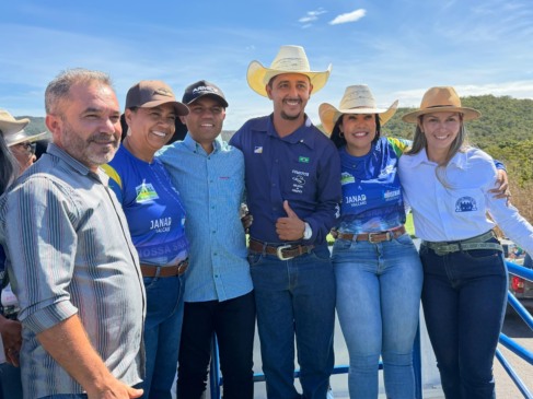 Deputada Janad Valcari participa da tradicional Cavalgada de Jaú