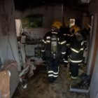 Segundo o Corpo de Bombeiros, as vítimas foram localizadas carbonizadas no interior de um dos quartos — Foto: Divulgação/CMBTO