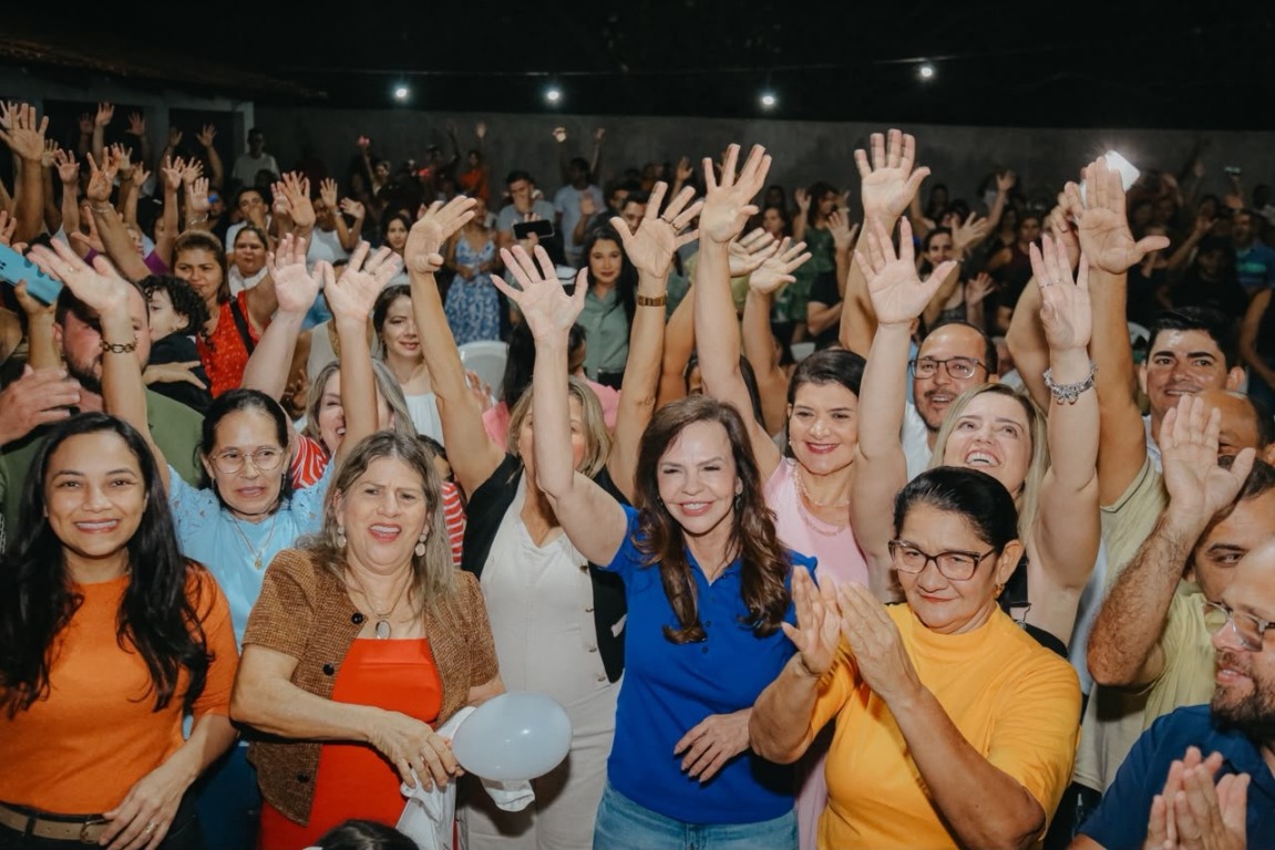 Dorinha recebe mais apoios em reunião em Lajeado: “quem tem serviço prestado, fala do que fez e do que vai fazer” Dorinha recebe mais apoios em reunião em Lajeado: “quem tem serviço prestado, fala do que fez e do que vai fazer”
