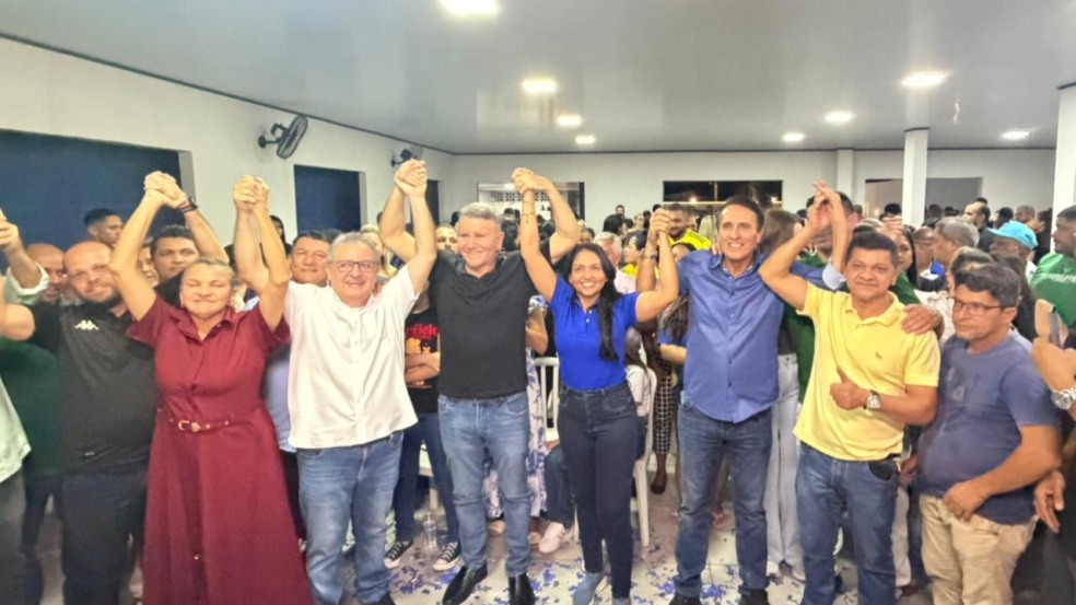 Deputada Vanda Monteiro reúne pré-candidatos e demonstra força política na capital em apoio a Dorinha, Jair Farias, Gomes e Gaguim Deputada Vanda Monteiro reúne pré-candidatos e demonstra força política na capital em apoio a Dorinha, Jair Farias, Gomes e Gaguim