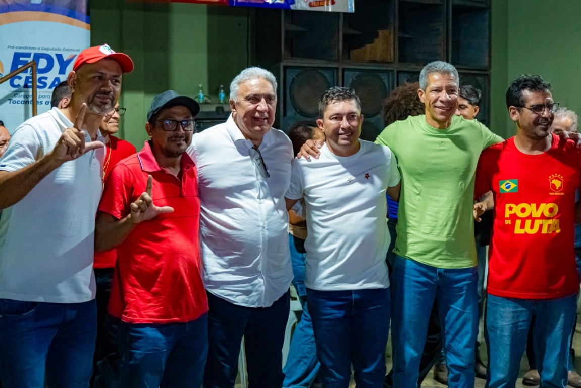 Ao lado de Silva Neto e Mourão, Laurez roda o Bico e prega um “Tocantins melhor para viver” Ao lado de Silva Neto e Mourão, Laurez roda o Bico e prega um “Tocantins melhor para viver”