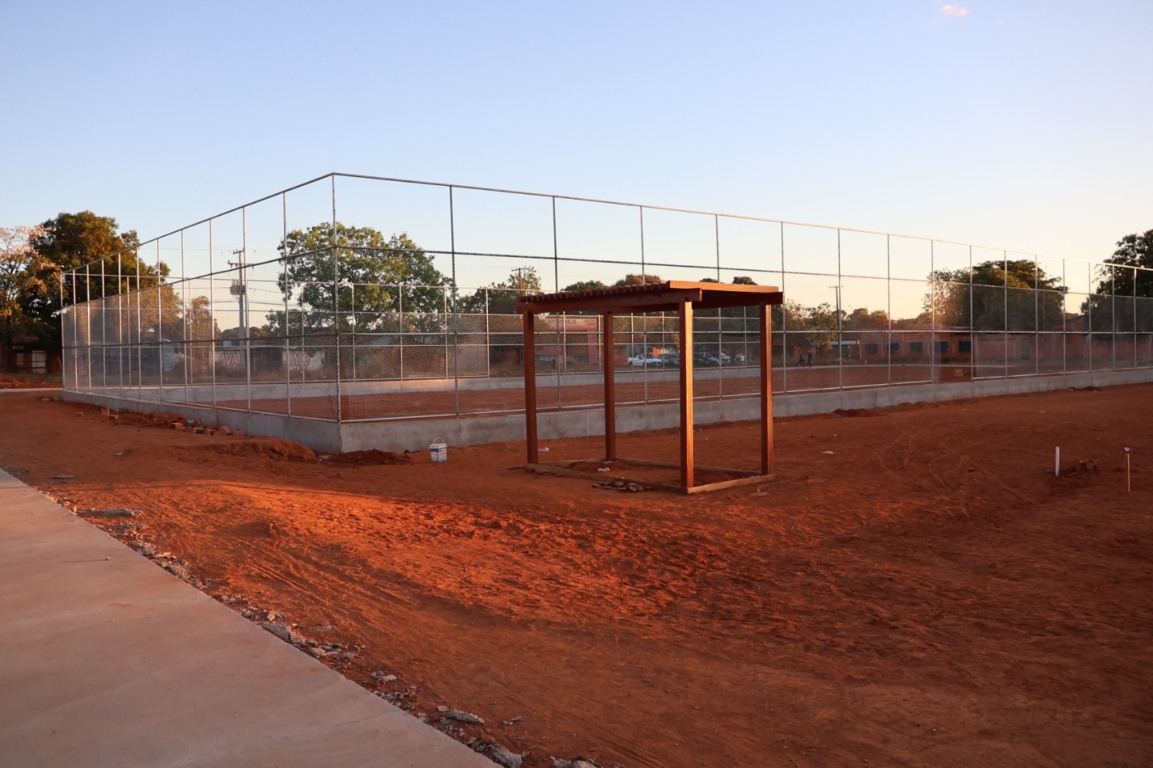 Obra do Centro Comunitário Esportivo do Setor Irmã Dulce avança com recurso viabilizado por Vicentinho Obra do Centro Comunitário Esportivo do Setor Irmã Dulce avança com recurso viabilizado por Vicentinho