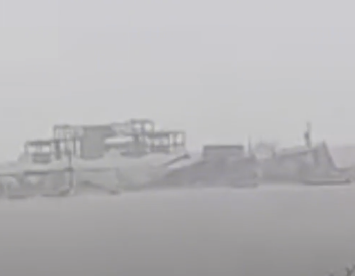 Temporal destrói estruturas e espalha barracas na Praia da Gaivota; VÍDEO Temporal destrói estruturas e espalha barracas na Praia da Gaivota; VÍDEO