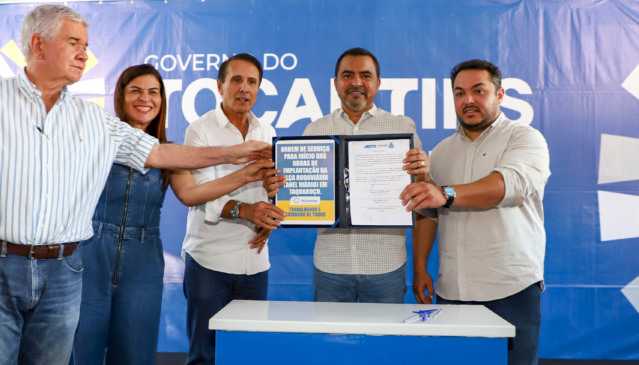 Governador Wanderlei Barbosa assina Ordem de Serviço que autoriza a implantação da Alça Rodoviária entre Taquaruçu e a BR-010, com investimento superior a R$ 48 milhões - Crédito: Ademir dos Anjos/Governo do Tocantins