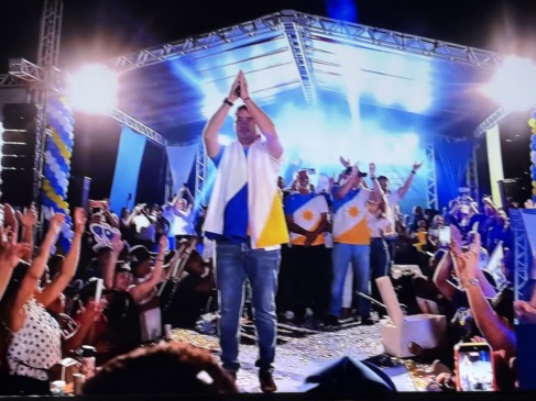No Bico, Vicentinho Jr faz críticas e indiretas, diz que vai respeitar Dorinha e faz compromissos com a região: “não vamos afrontar”