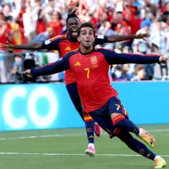 Espanha vence a Argentina e conquista o bicampeonato da Copa do Mundo