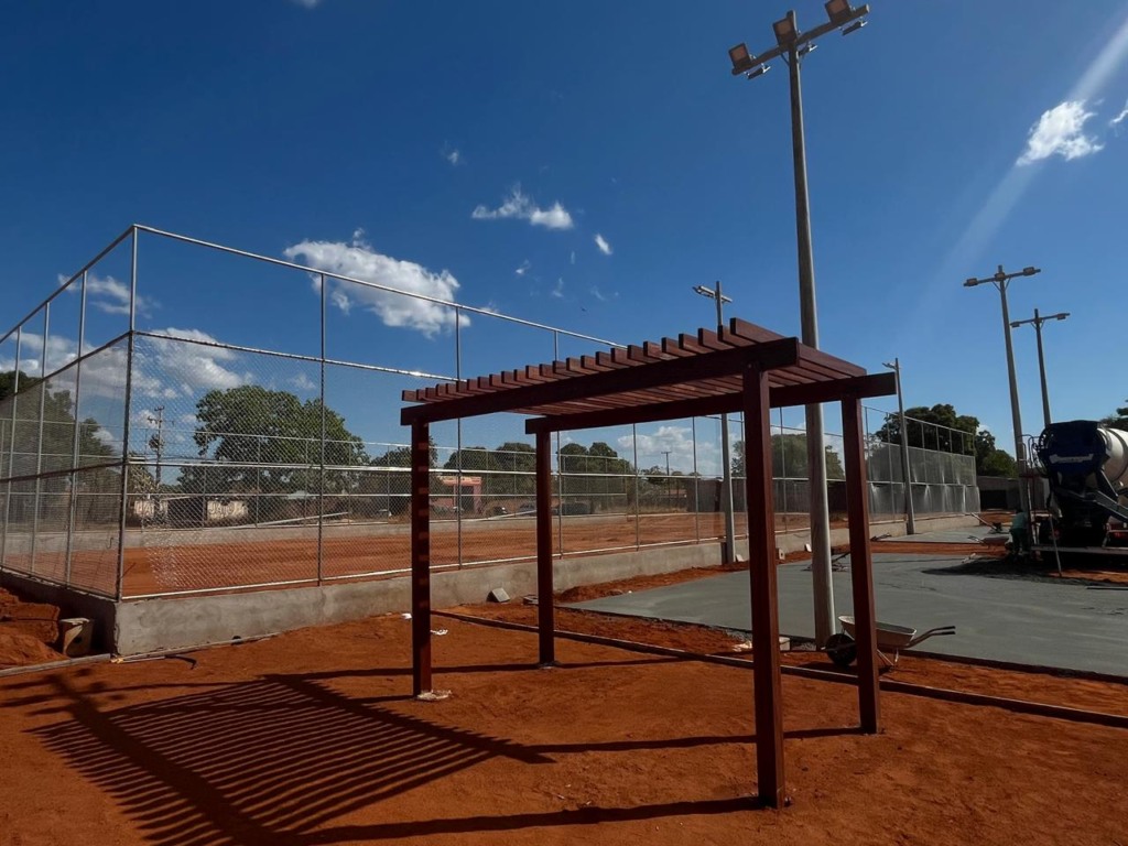 Obra de construção de complexo comunitário esportivo na região sul de Palmas é alvo de furto Obra de construção de complexo comunitário esportivo na região sul de Palmas é alvo de furto