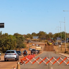 Tr&acirc;nsito em ponte da Avenida Siqueira Campos &eacute; reduzido durante obras em Palmas