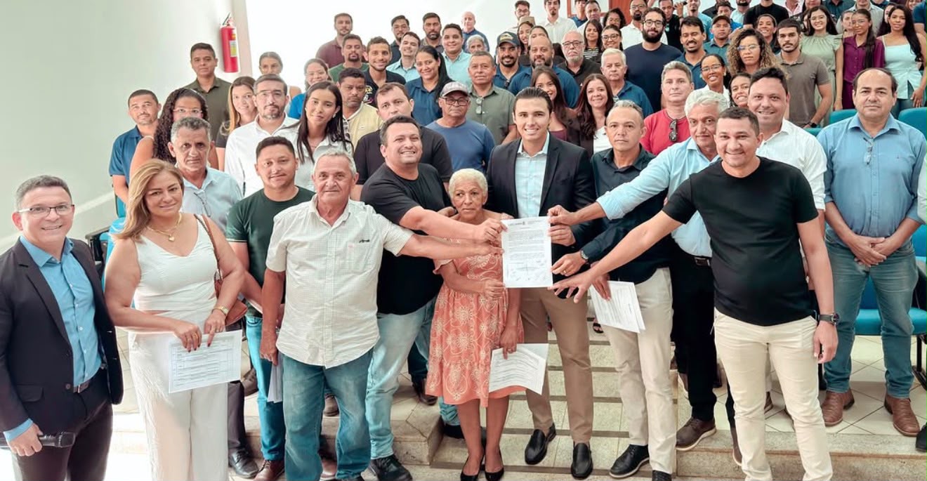 Governo autoriza início das obras do Novo PAC Água em 11 municípios; Pedro Cardoso destaca luta constante da ATS Governo autoriza início das obras do Novo PAC Água em 11 municípios; Pedro Cardoso destaca luta constante da ATS