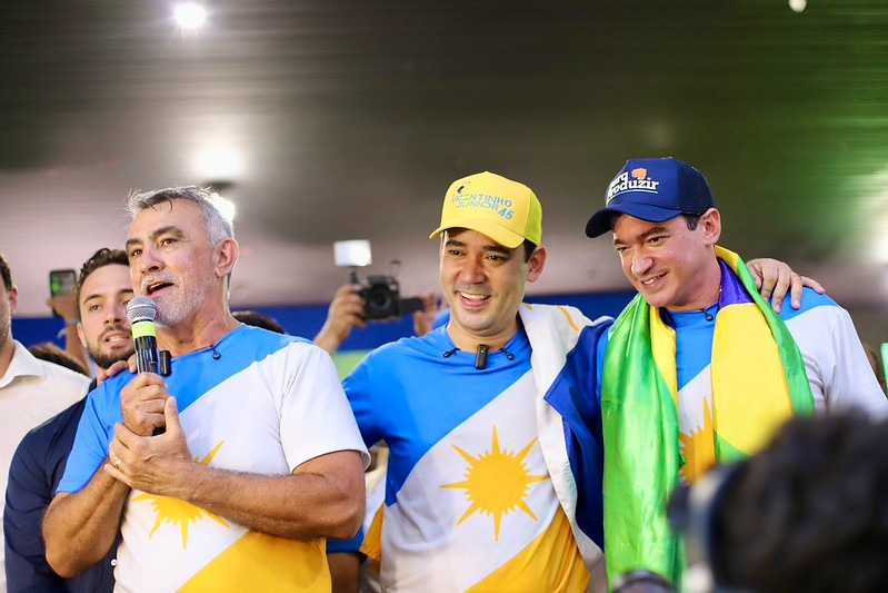 Vicentinho, Amélio e Alexandre articulam ato político em Araguaína dia 8 e vão apresentar proporcionais Vicentinho, Amélio e Alexandre articulam ato político em Araguaína dia 8 e vão apresentar proporcionais