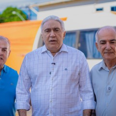 Sem Iraj&aacute;, Laurez roda o sudeste ao lado de Mour&atilde;o e Salom&atilde;o e manda o recado: &ldquo;queremos um grupo unido que fale a mesma l&iacute;ngua&rdquo;