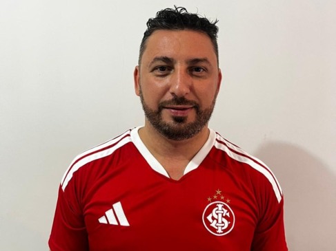Com convites de Abel Braga, Tinga e Fernando Carvalho, colorados de Palmas empossam novo cônsul em festa no dia 16 de agosto