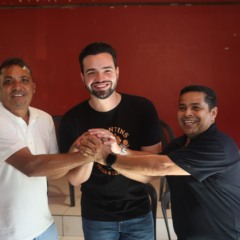 Vereador Cley Sales, ex-vereador Gil Cardoso e ex-vice-prefeito Adonedes Queiroz declaram apoio &agrave; pr&eacute;-candidatura de Marcos J&uacute;nior em Itaguatins