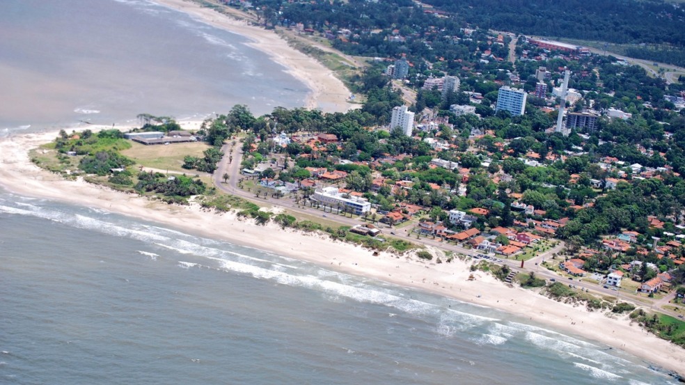 Atlántida é conhecida por suas praias amplas e extensas e excelente infraestrutura turística - Crédito: Ministerio de Turismo Atlántida é conhecida por suas praias amplas e extensas e excelente infraestrutura turística - Crédito: Ministerio de Turismo
