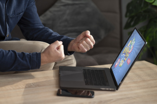 Apostas online acendem alerta para a saúde mental de jovens adultos
