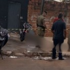 Pol&iacute;cia detalhou que uma das v&iacute;timas foi atingida na cabe&ccedil;a e a outra na regi&atilde;o do t&oacute;rax &mdash; Foto: Reprodu&ccedil;&atilde;o/Tv Anhnaguera