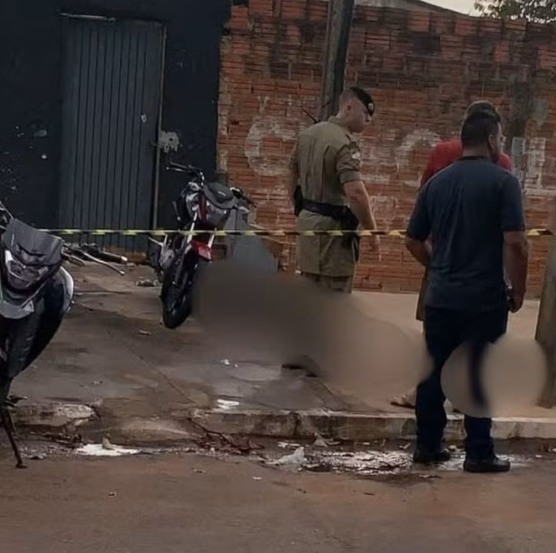 Polícia detalhou que uma das vítimas foi atingida na cabeça e a outra na região do tórax — Foto: Reprodução/Tv Anhnaguera