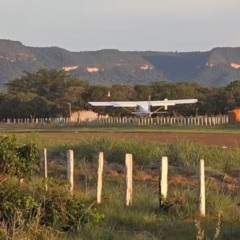 Registro flagra uma decolagem em fevereiro de 2026 no aeródromo City Fly, interditado desde 2025 — Foto: Reprodução/Arquivo pessoal