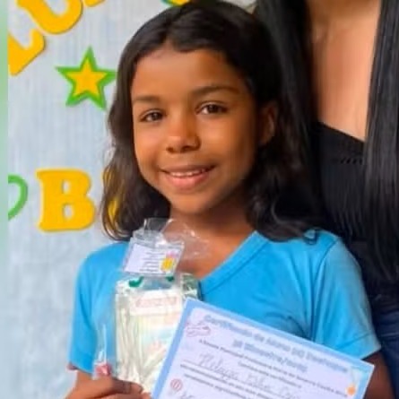 Heloysa Silva Cruz, de 11 anos, chegou a ser socorrida após batida na TO-431, mas não resistiu — Foto: Reprodução/Instagram de Rachel Vieira Heloysa Silva Cruz, de 11 anos, chegou a ser socorrida após batida na TO-431, mas não resistiu — Foto: Reprodução/Instagram de Rachel Vieira