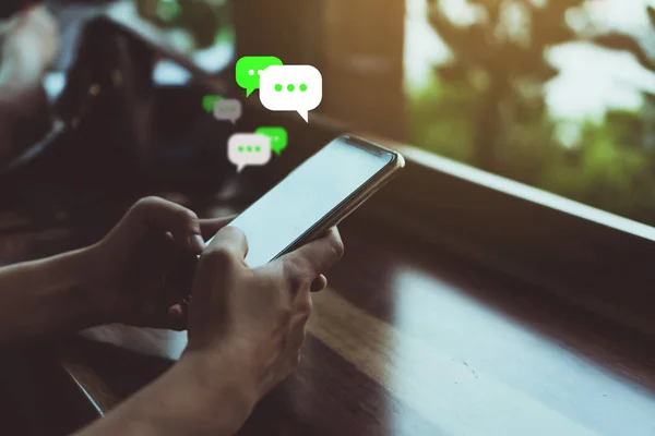 Norte está entre as regiões que mais utilizam aplicativos de mensagem para se informar Norte está entre as regiões que mais utilizam aplicativos de mensagem para se informar