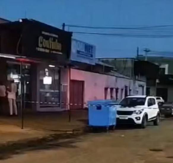 Adolescente de 17 anos é morto em Taquaralto — Foto: Reprodução/Jornal Sou de Palmas Adolescente de 17 anos é morto em Taquaralto — Foto: Reprodução/Jornal Sou de Palmas