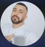 Henrique Ribeiro de Souza, de 32 anos, foi morto dentro de casa &mdash; Foto: Arquivo Pessoal