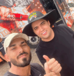 Caminhoneiro ganha R$ 1 mil de Natanzinho Lima para renovar CNH ap&oacute;s encontro em posto no Tocantins; V&Iacute;DEO