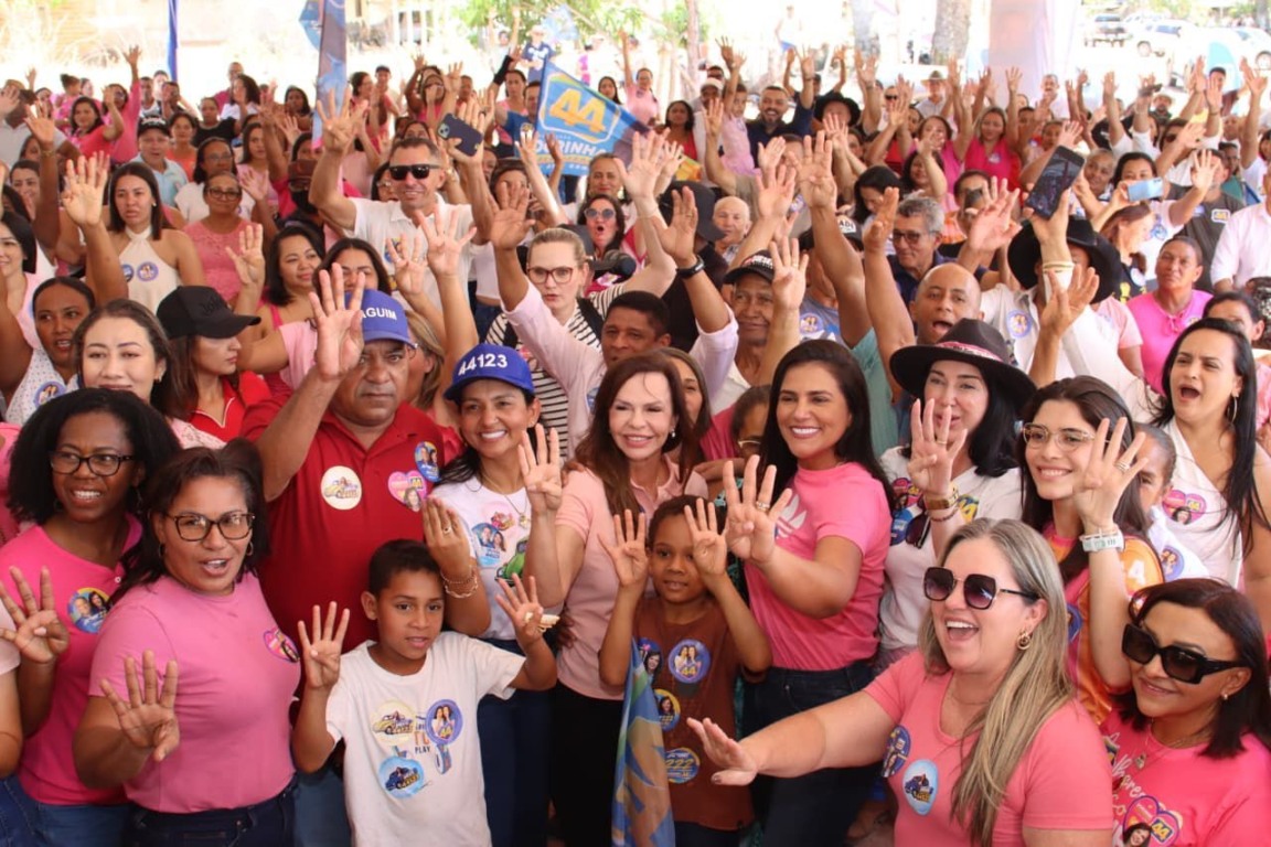 Com grande reunião de mulheres Karynne Sotero fortalece apoio a Dorinha na região do Jalapão Com grande reunião de mulheres Karynne Sotero fortalece apoio a Dorinha na região do Jalapão