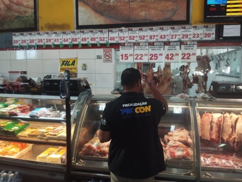 O objetivo do levantamento é fornecer informações claras para que a população possa comparar os valores e escolher estabelecimentos com preços mais acessíveis - Foto: Procon/Governo do Tocantins