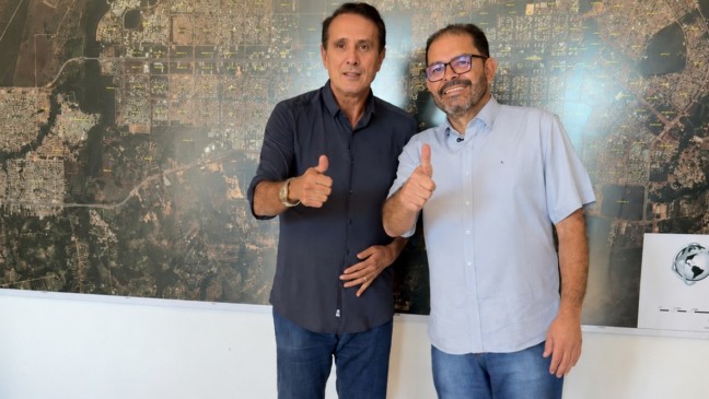 Gaguim avança nos apoios e prefeito de Dianópolis adere à sua campanha para o Senado