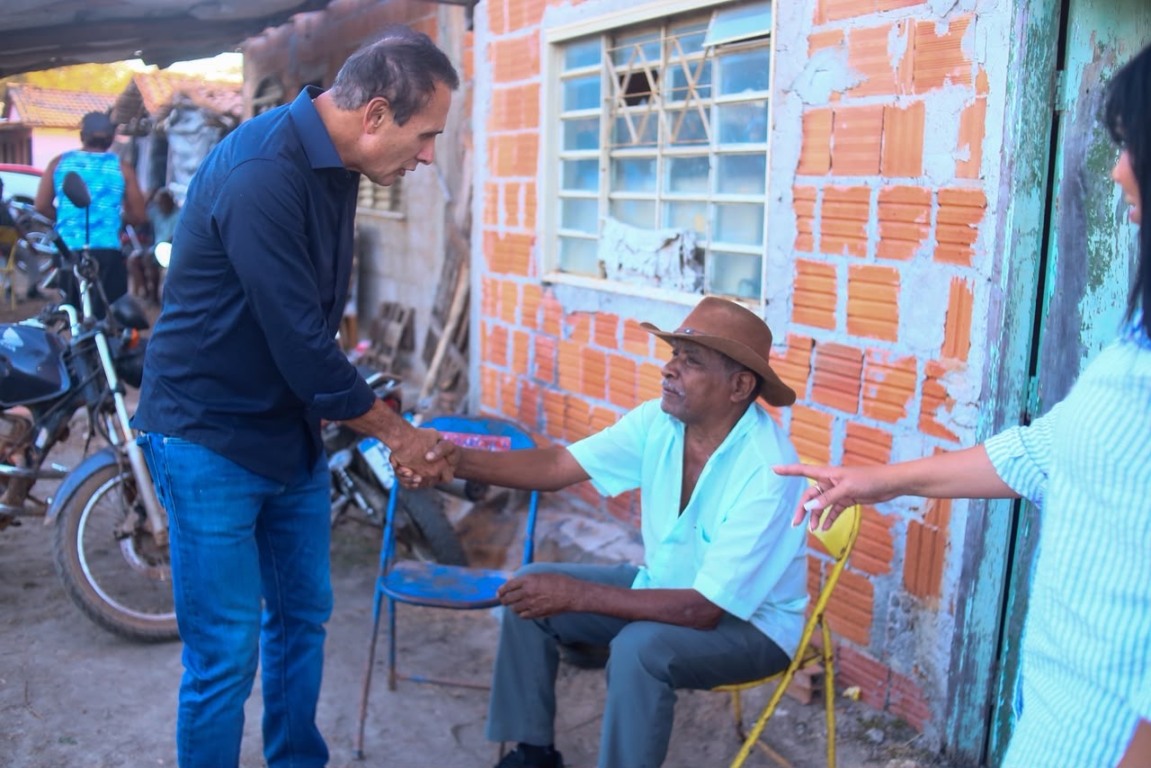 Gaguim percorre Sudeste do Tocantins, se reúne com vereadores e participa da Santa Missa durante a Romaria da Sucupira Gaguim percorre Sudeste do Tocantins, se reúne com vereadores e participa da Santa Missa durante a Romaria da Sucupira