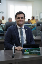 Candidato a federal, Lucas Campelo se licencia do mandato de vereador&nbsp;e abre m&atilde;o do sal&aacute;rio e das verbas de gabinete