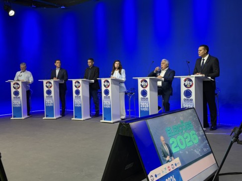 Primeiro debate revela estilos, estratégias e antecipa o tom da campanha pelo Governo do Tocantins