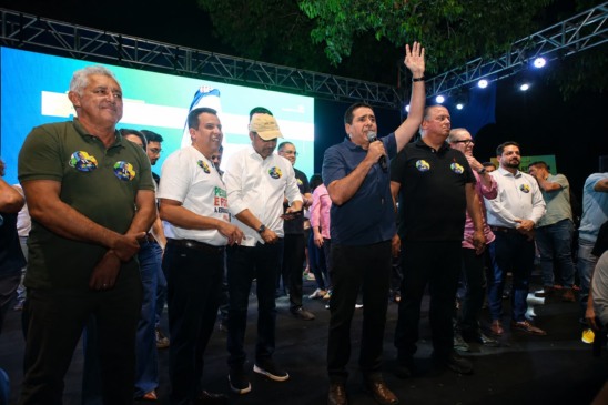 “Quem faz pela Educação, faz pelo Tocantins”, afirma Marcus Marcelo durante reunião com professores e lideranças em Palmas
