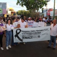 Caminhada por Morgana re&uacute;ne multid&atilde;o em pedido por justi&ccedil;a e pelo fim da viol&ecirc;ncia contra a mulher
