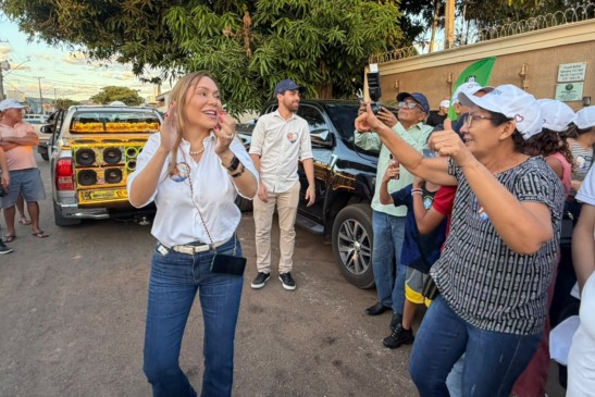 Com jingle “Chama Luana” e centenas de apoiadores, Luana Ribeiro protagoniza em convenção do Podemos